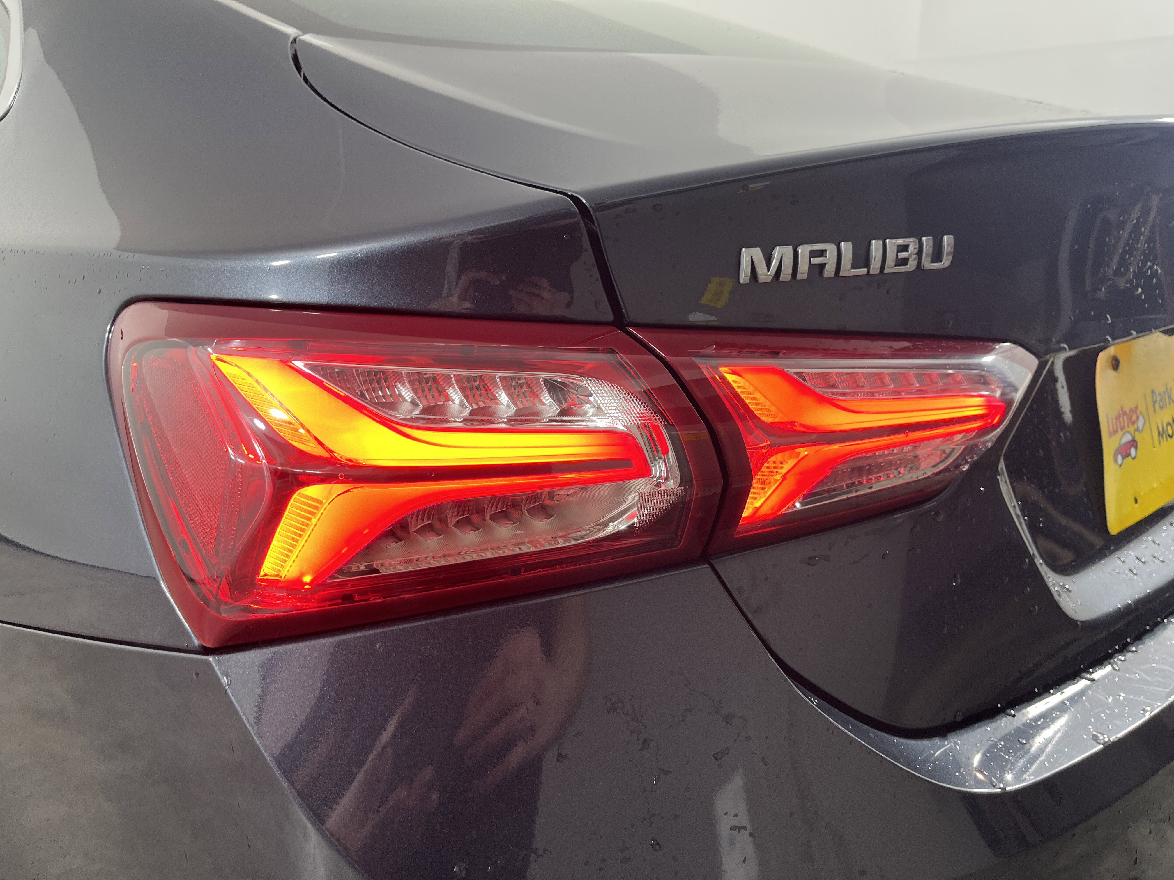 Used 2020 Chevrolet Malibu LT image 26