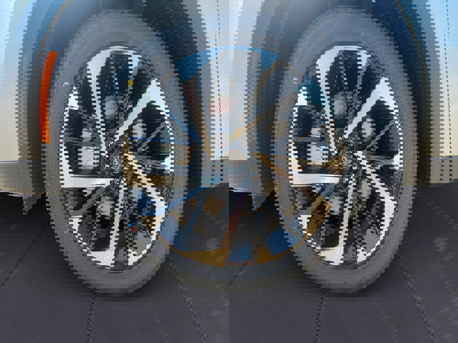 New 2025 Mitsubishi Outlander SE image 14