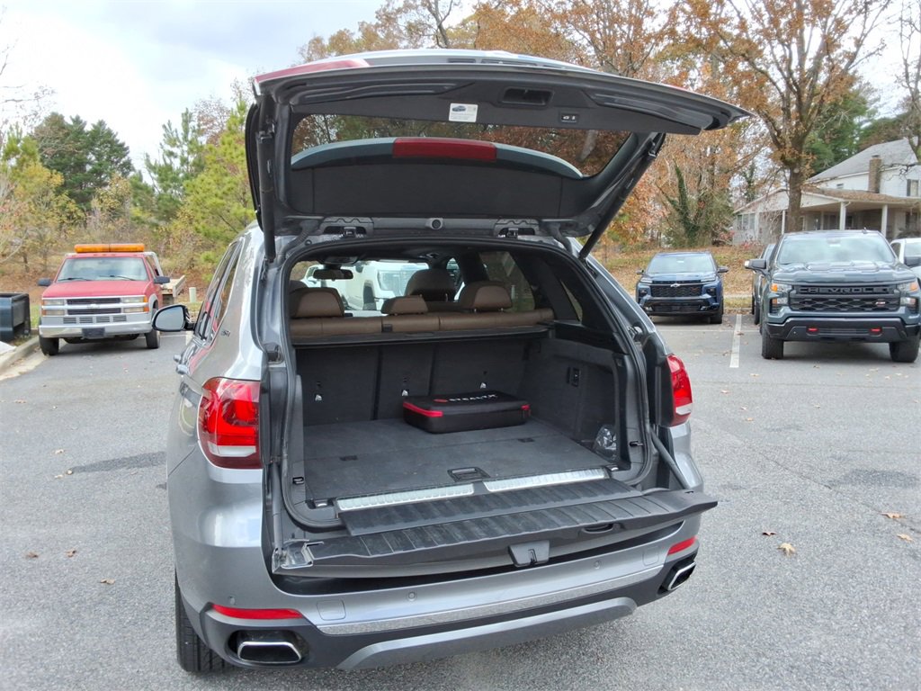 Used 2017 BMW X5 xDrive40e image 16