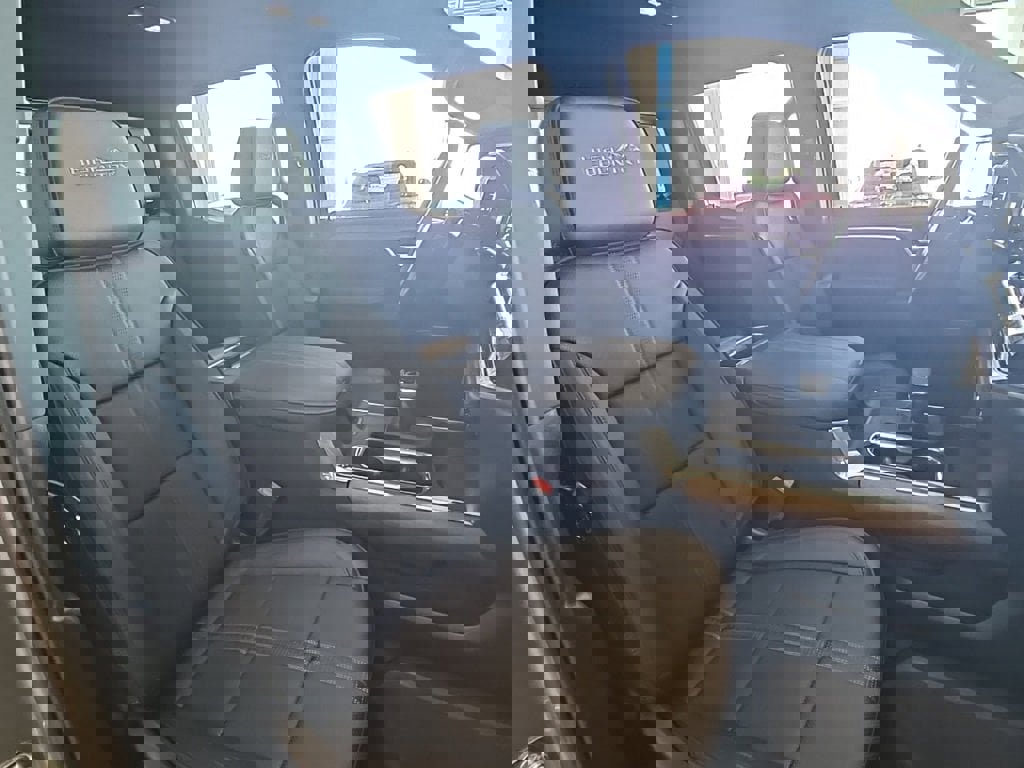 New 2026 Chevrolet Silverado 1500 High Country image 17