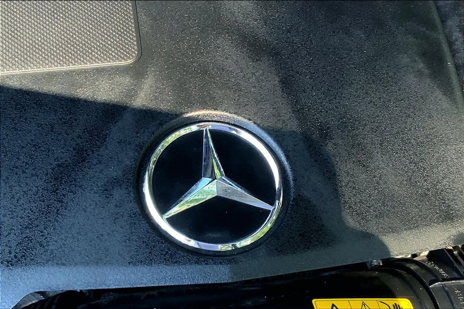 Used 2021 Mercedes-Benz GLC 300 4MATIC image 30