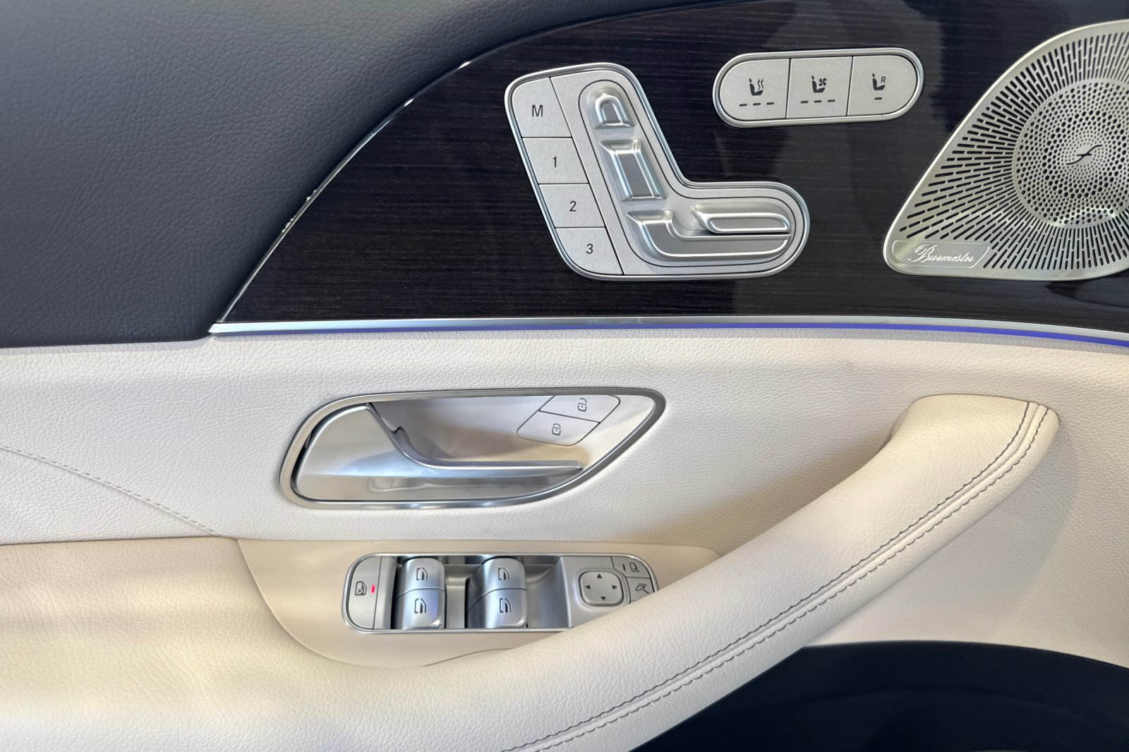 New 2026 Mercedes-Benz GLE 450 4MATIC image 11