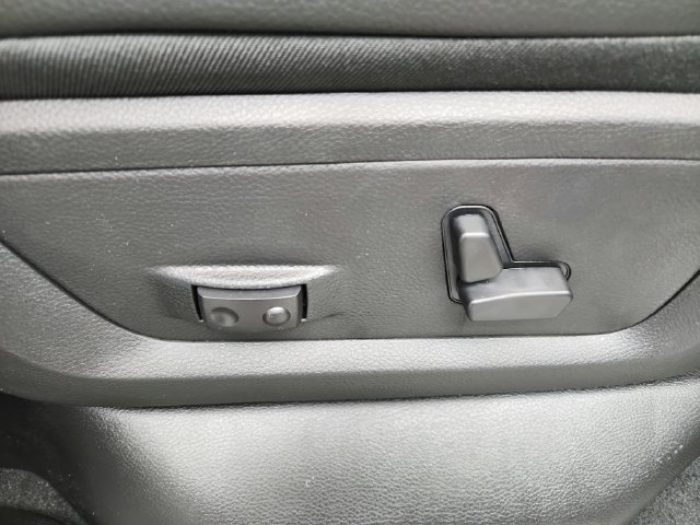 New 2026 RAM 2500 Laramie AWD/4WD image 47
