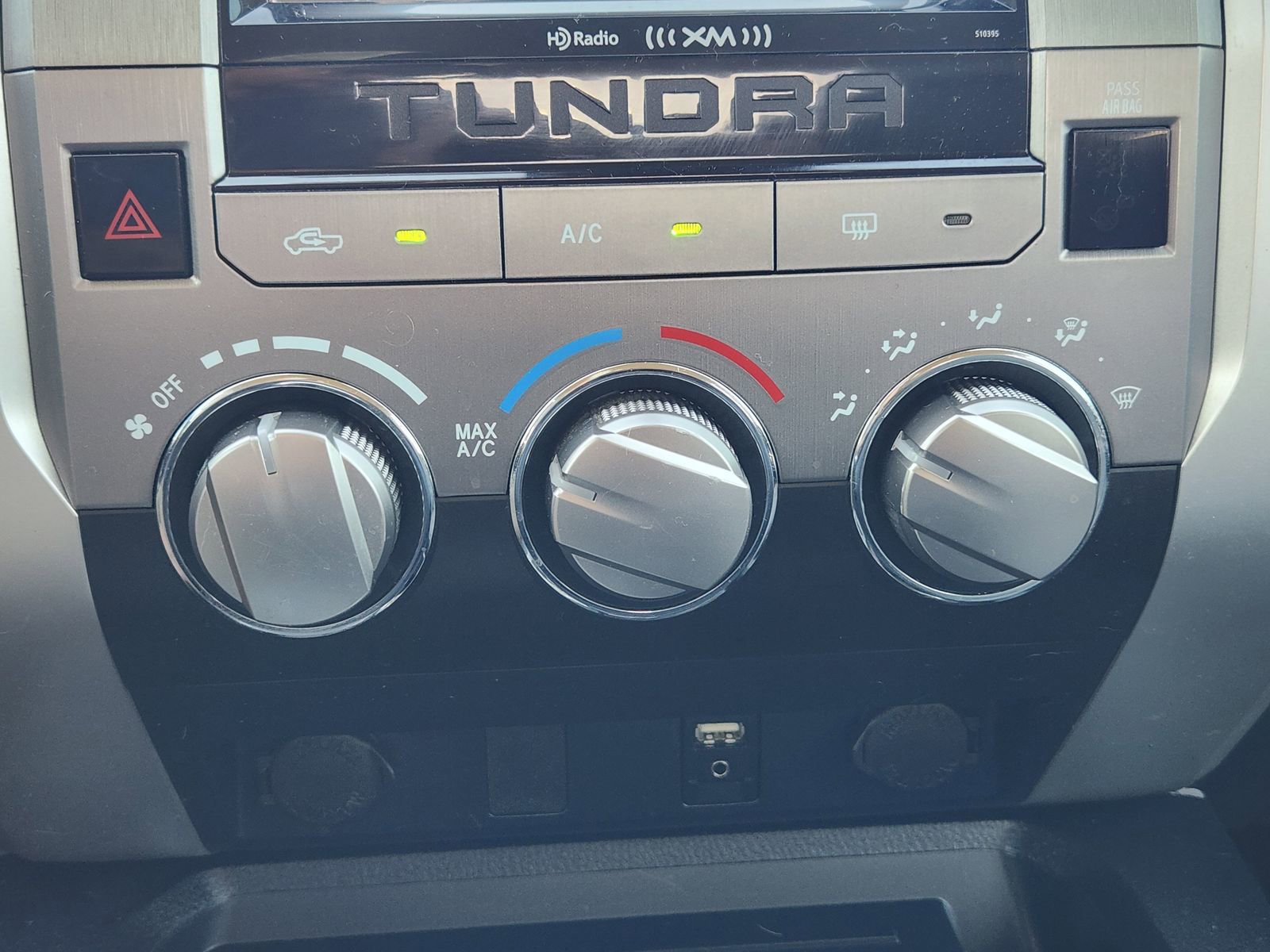 Used 2019 Toyota Tundra SR5 w/ SR5 Upgrade Package RWD image 22