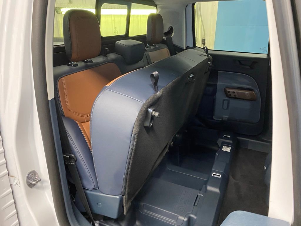 Used 2023 Ford Maverick Lariat image 44