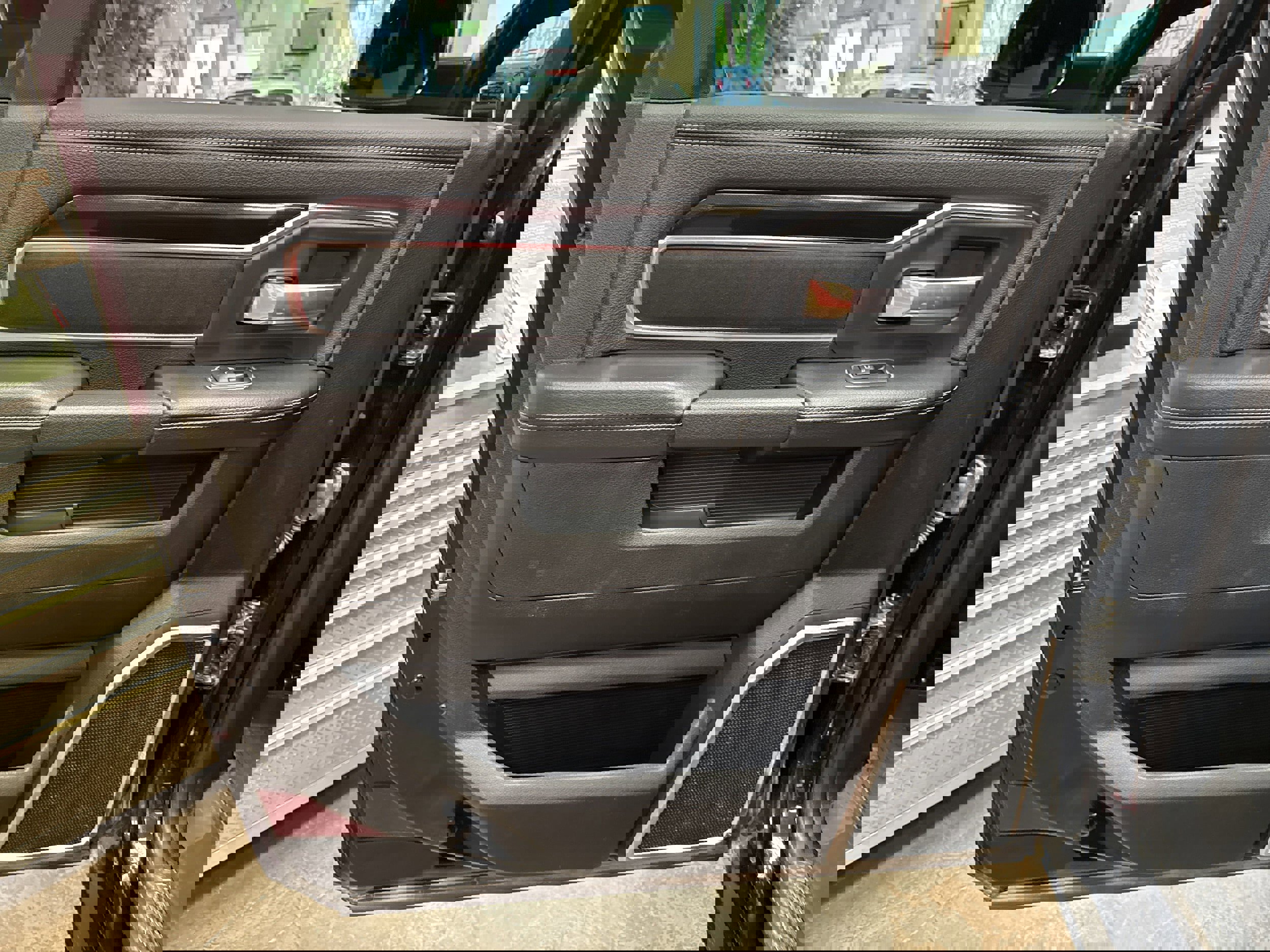 Used 2020 RAM 2500 Laramie image 21