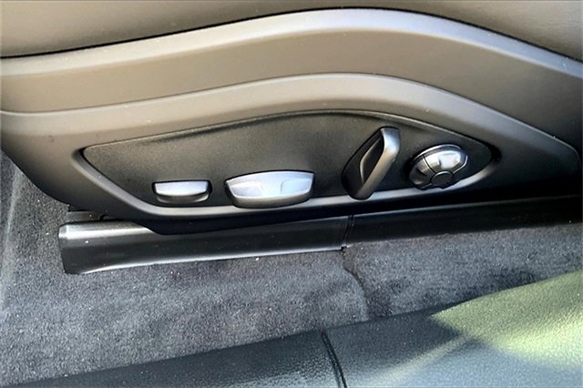 New 2025 Porsche Panamera 4 image 30