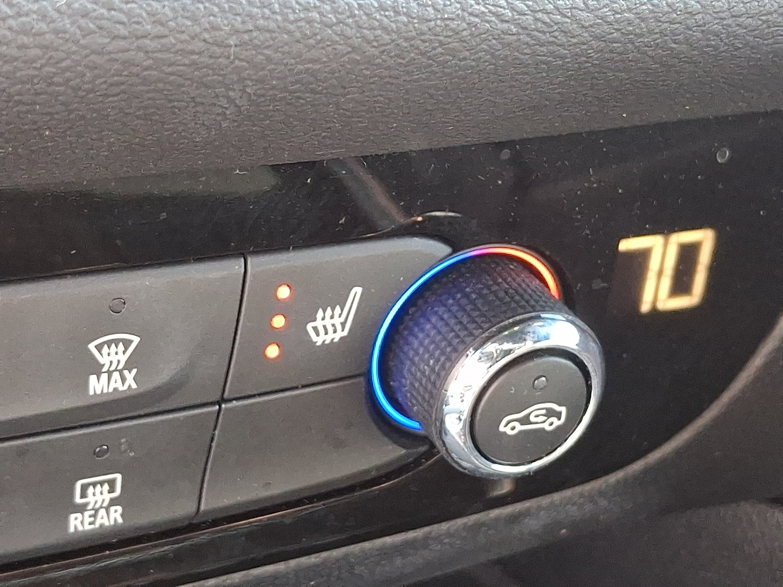 Used 2023 Buick Enclave Essence AWD/4WD image 23