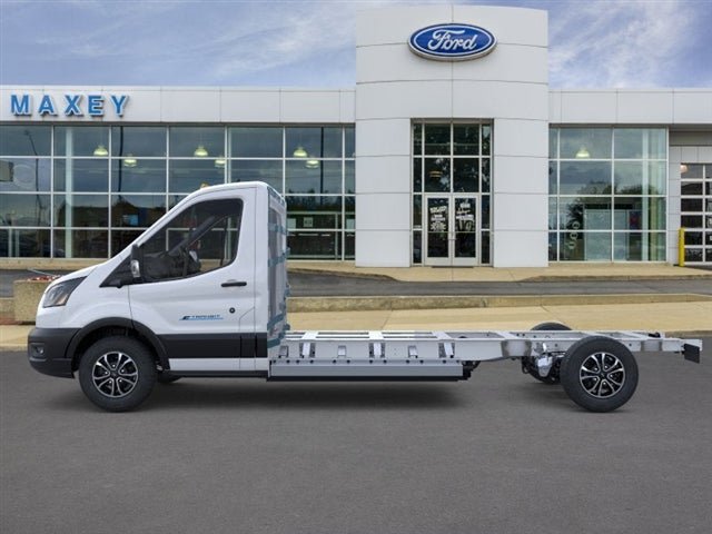 New 2026 Ford E-Transit w/ Fleet Safety Package RWD image 24