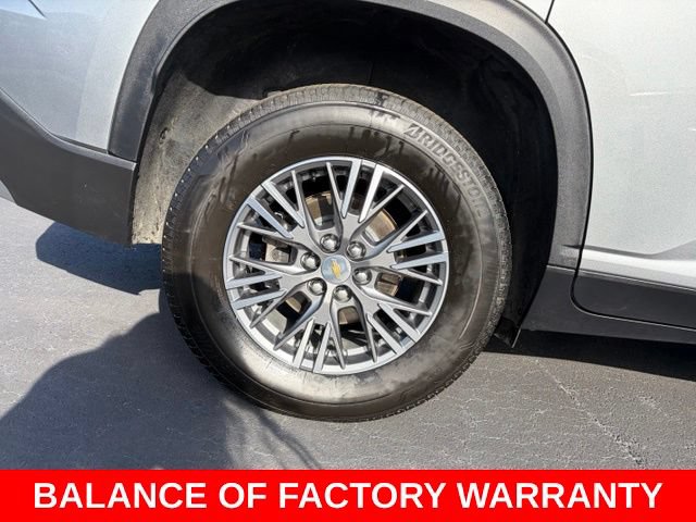 Used 2025 Chevrolet Traverse LT AWD/4WD image 7