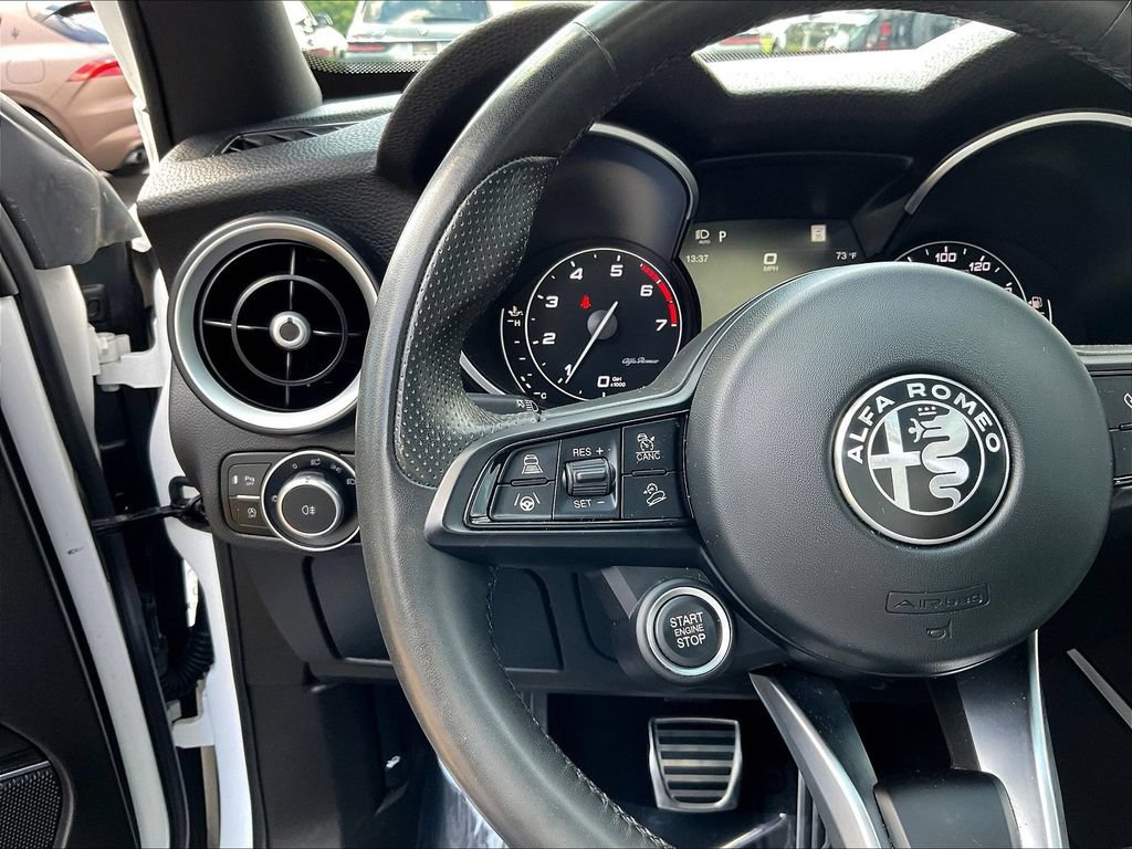 Used 2023 Alfa Romeo Stelvio Ti w/ Active Assist Plus Package AWD/4WD image 11