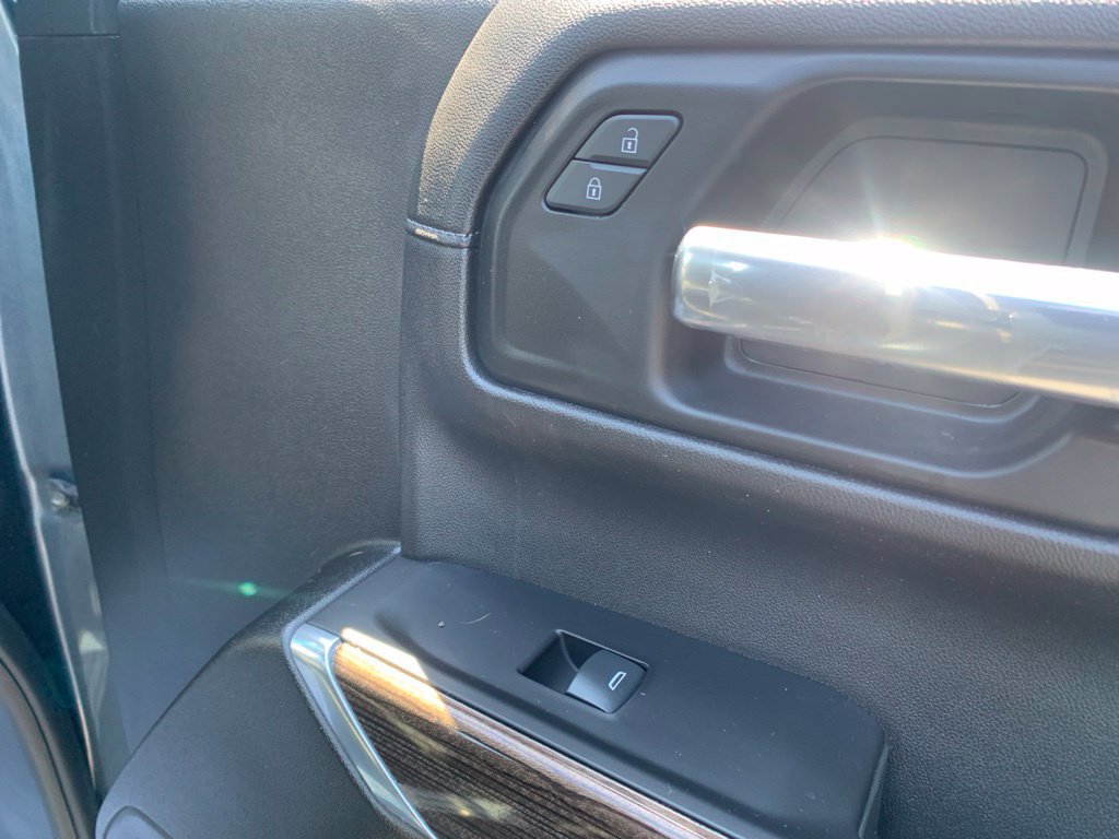 Used 2019 Chevrolet Silverado 1500 RST w/ All-Star Edition AWD/4WD image 34