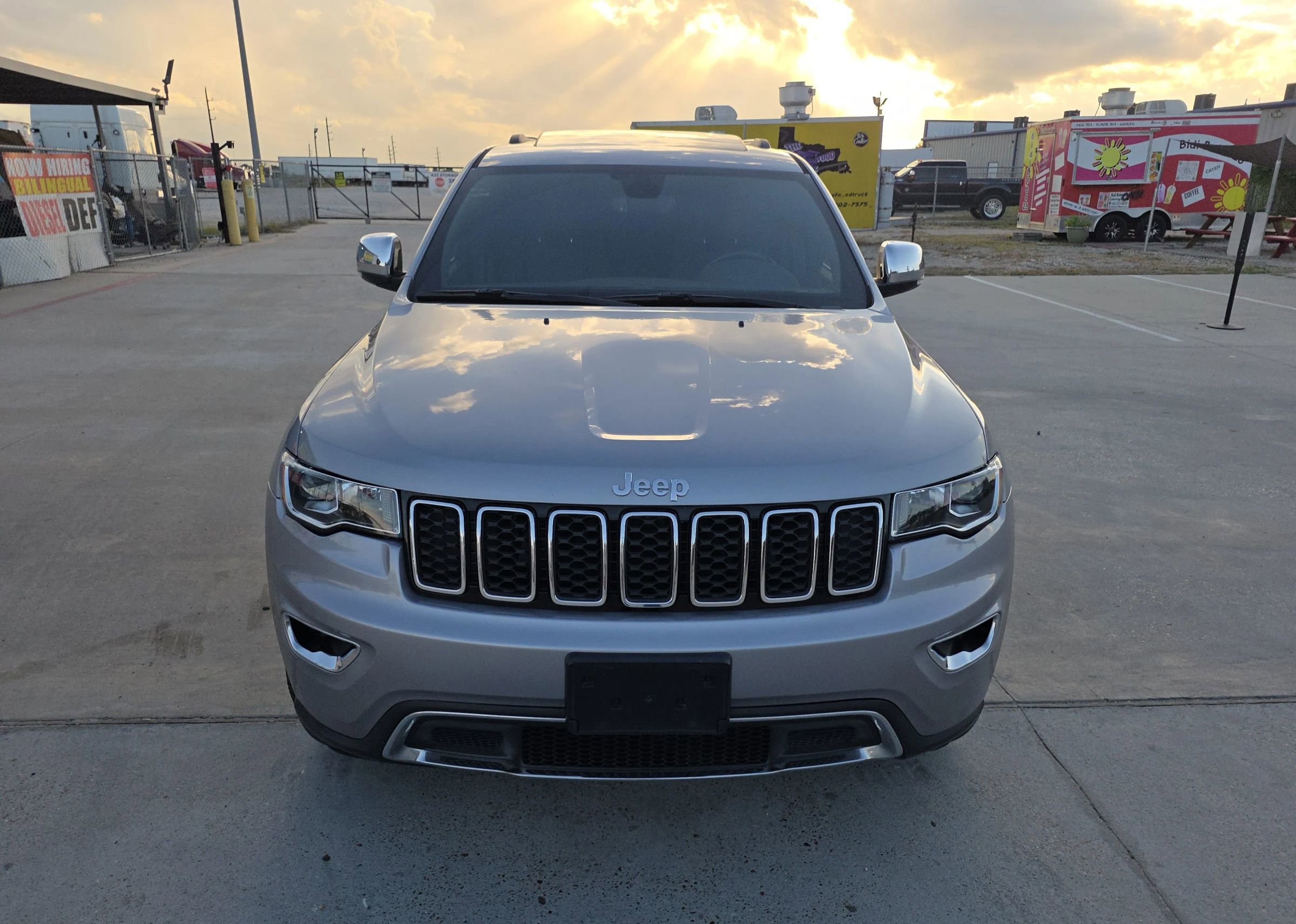 Used 2020 Jeep Grand Cherokee Limited image 4