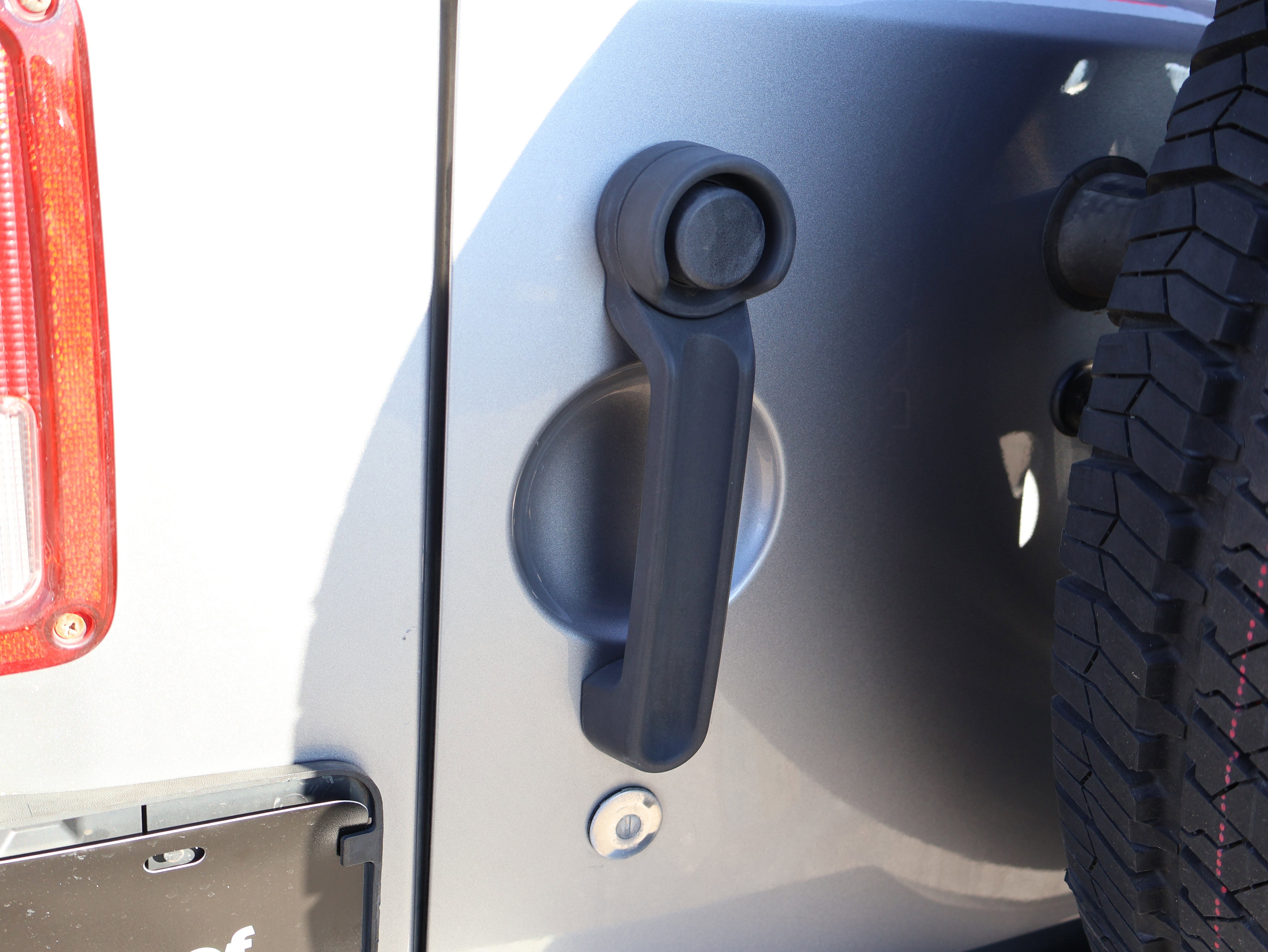 Used 2013 Jeep Wrangler Unlimited Sahara w/ Dual Top Group image 19