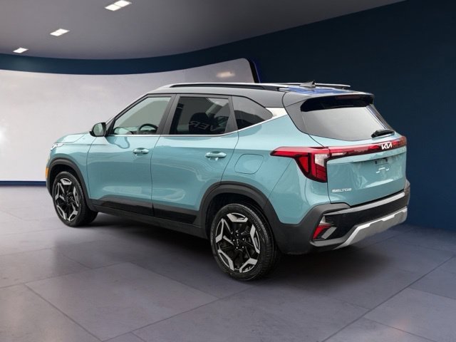 Used 2025 Kia Seltos SX AWD/4WD image 3