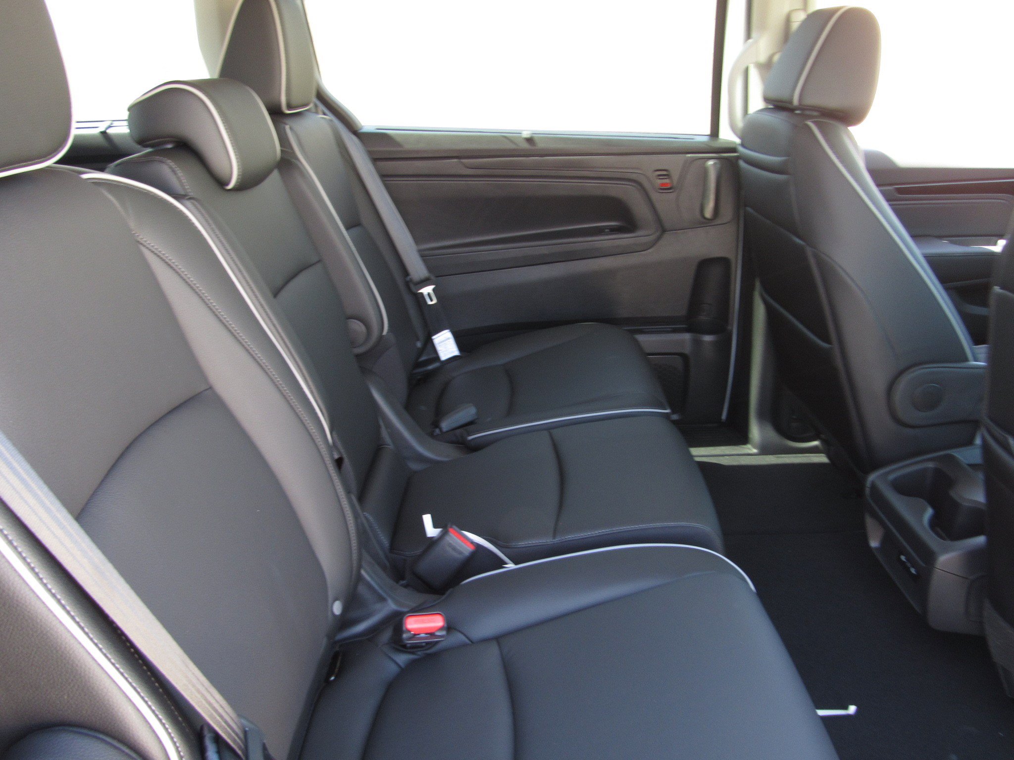 New 2026 Honda Odyssey Touring image 10