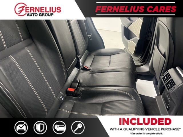 Used 2021 Land Rover Range Rover Velar R-Dynamic S image 24