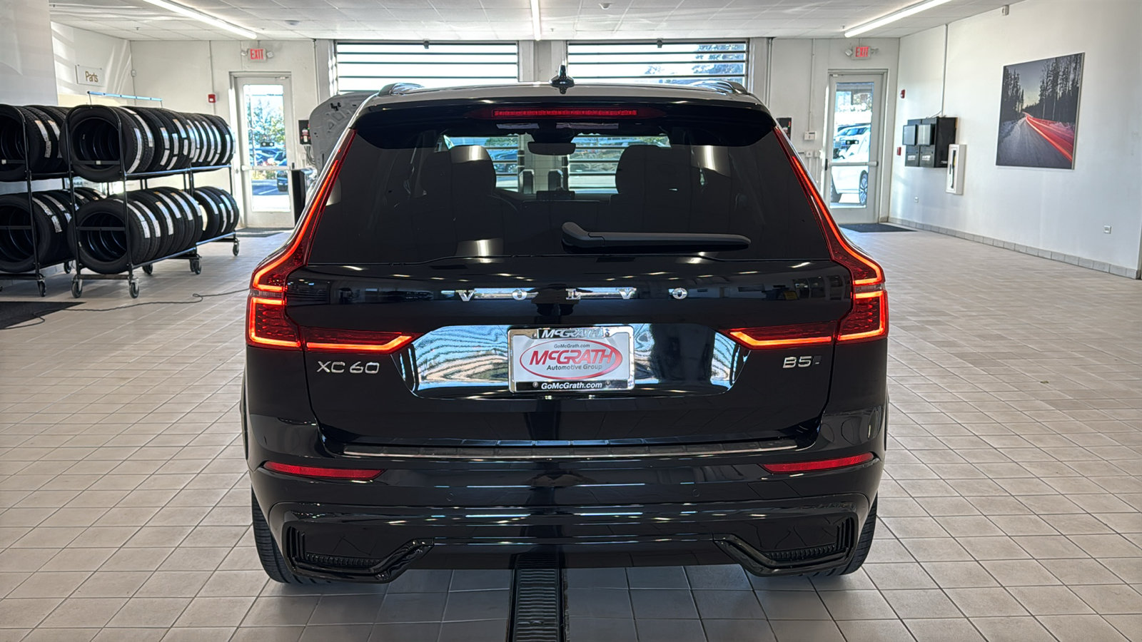 New 2027 Volvo XC60 B5 Ultra AWD/4WD image 6