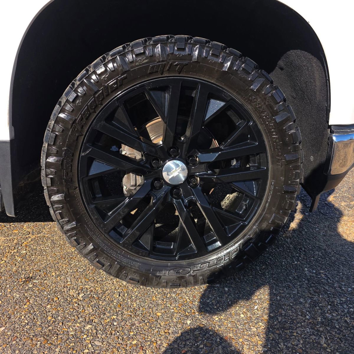 Used 2019 Chevrolet Silverado 1500 LTZ w/ LTZ Premium Package AWD/4WD image 24