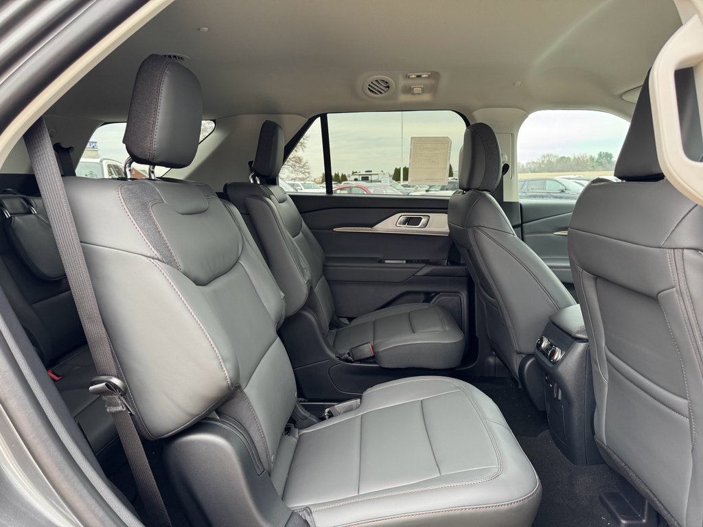 New 2026 Ford Explorer Active w/ Active Comfort Package image 19