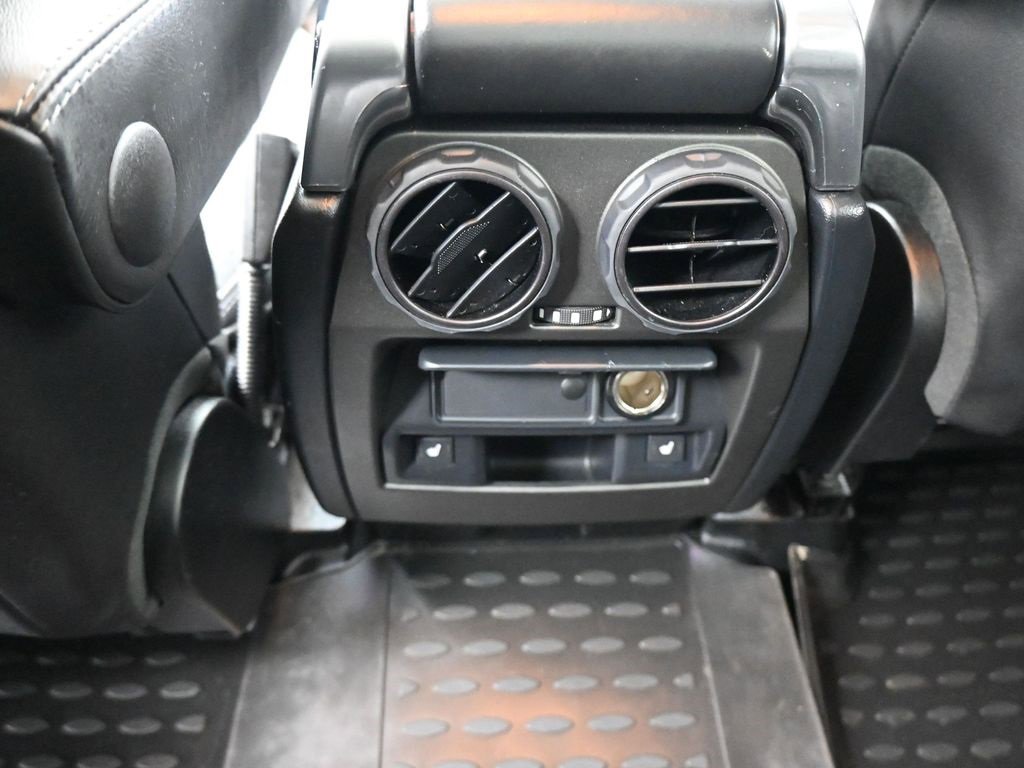 Used 2015 Land Rover LR4 HSE LUX image 24