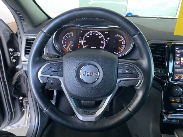 Used 2021 Jeep Grand Cherokee Laredo X RWD image 30