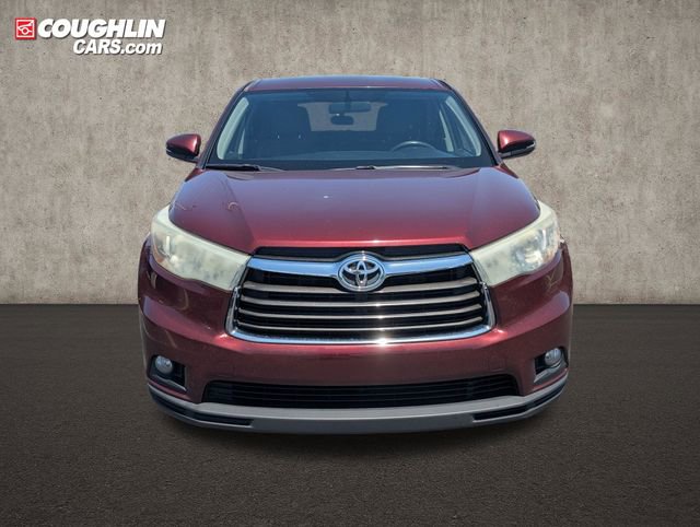 Used 2015 Toyota Highlander Plus AWD/4WD image 2