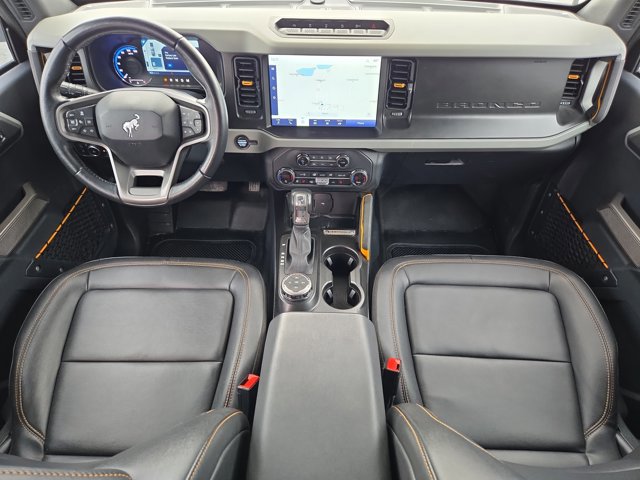Used 2023 Ford Bronco Badlands image 17
