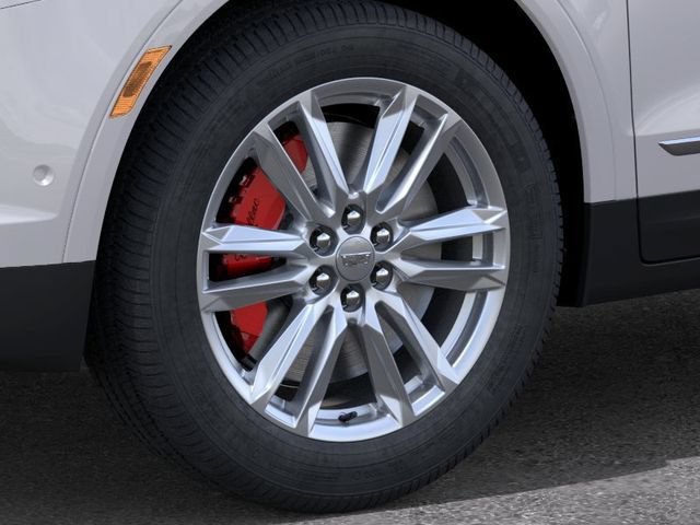 New 2026 Cadillac XT5 Sportv w/ LPO, Floor Liner Package AWD/4WD image 9