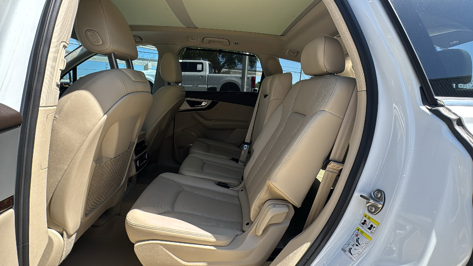 Used 2019 Audi Q7 2.0T Premium Plus w/ Premium Plus Package AWD/4WD image 15