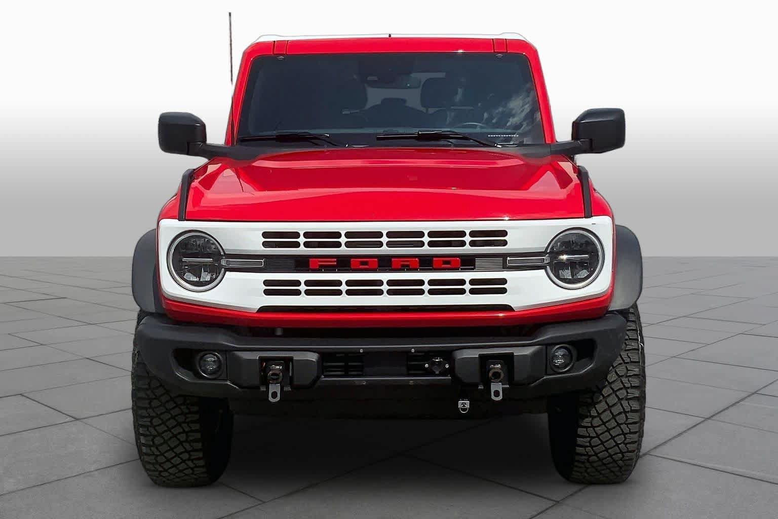 Certified 2024 Ford Bronco Heritage Edition AWD/4WD image 4
