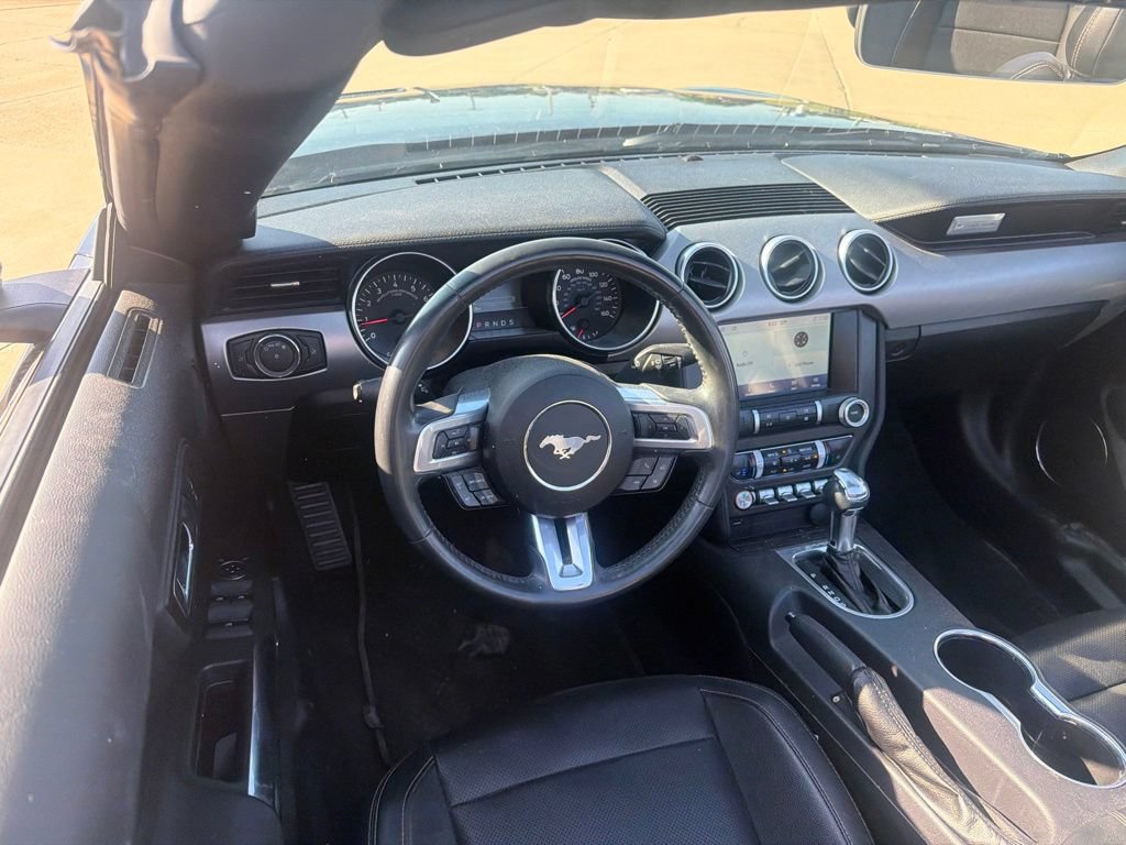 Used 2022 Ford Mustang Premium RWD image 17