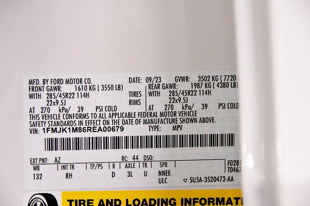 Used 2024 Ford Expedition Max Platinum image 13