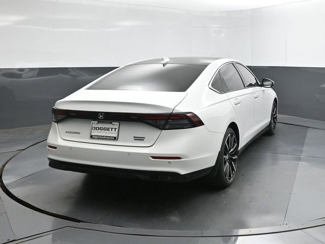 Used 2023 Honda Accord Touring image 8