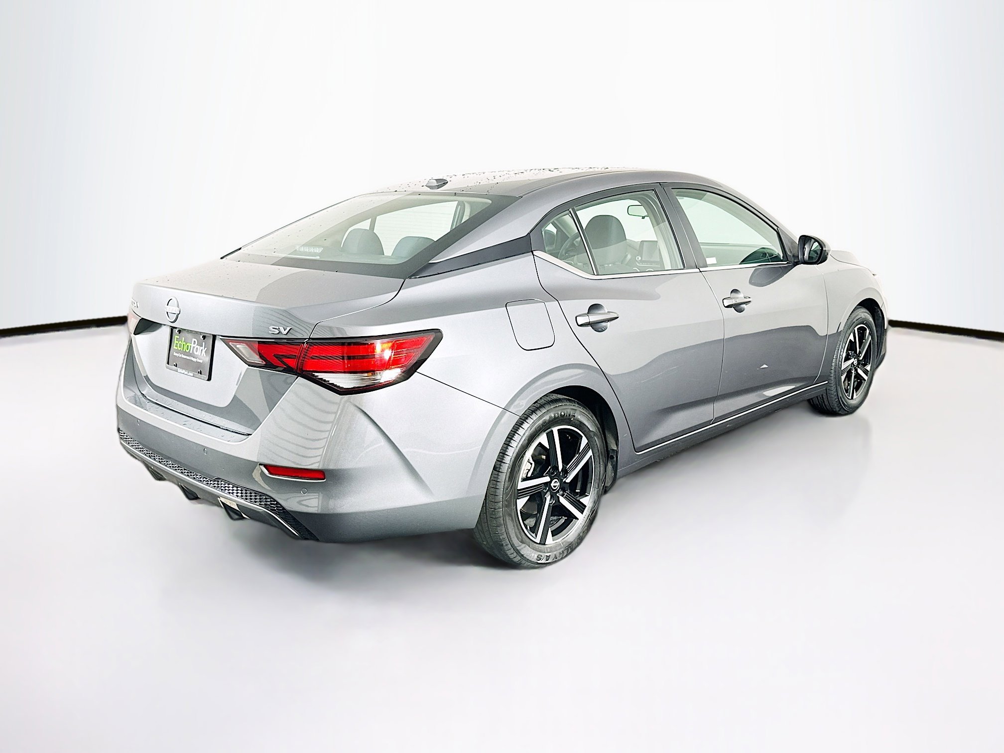 Used 2024 Nissan Sentra SV image 9