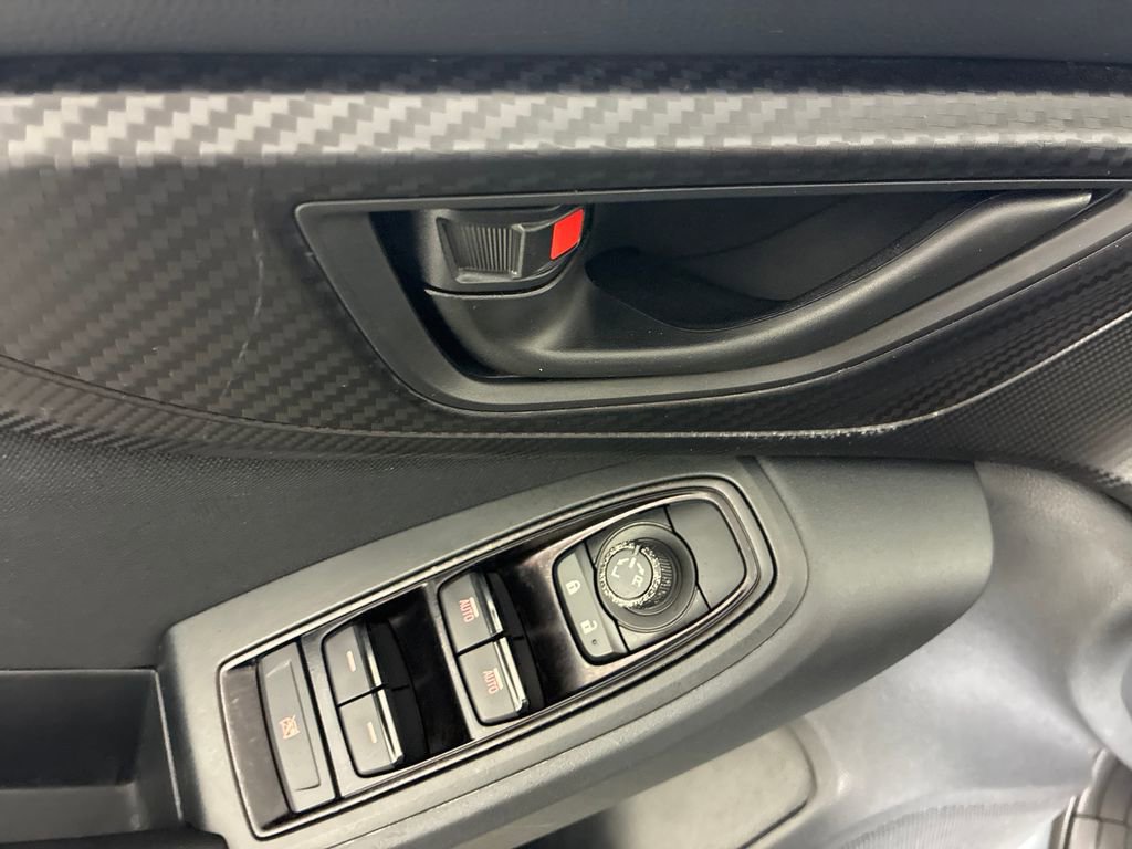 Used 2021 Subaru Crosstrek 2.0i image 13