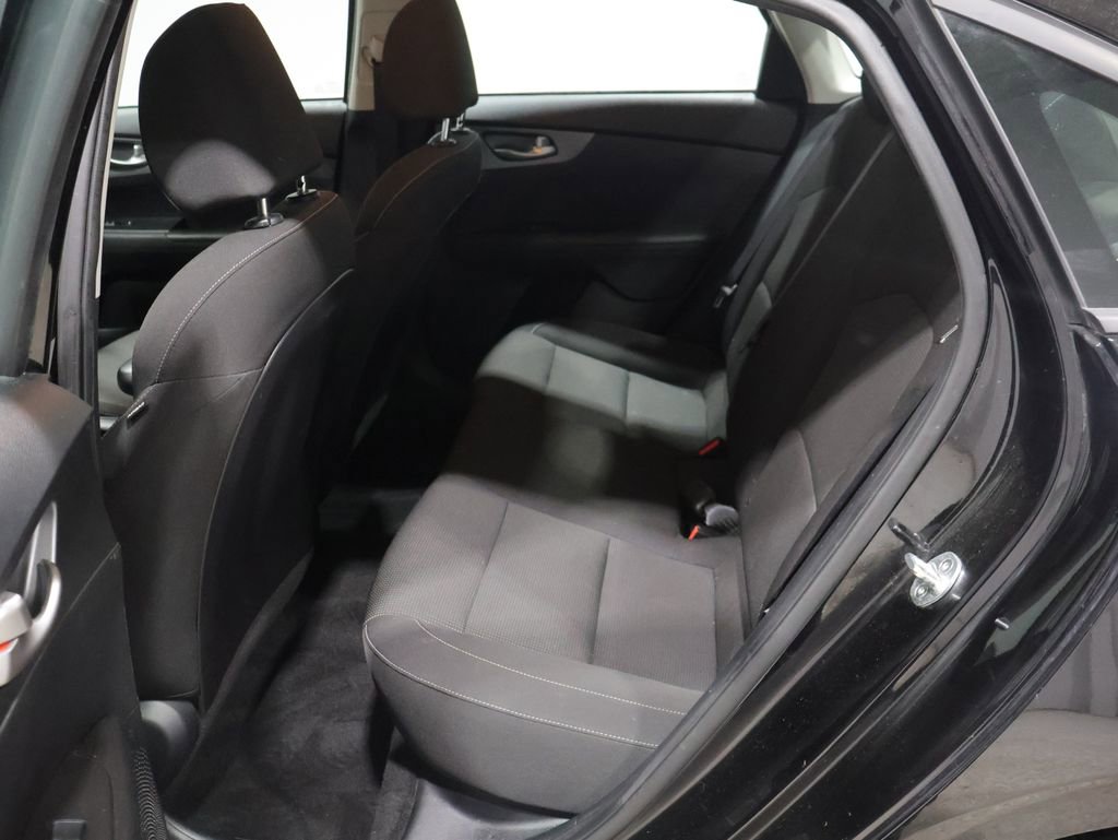 Used 2020 Kia Forte LXS image 16
