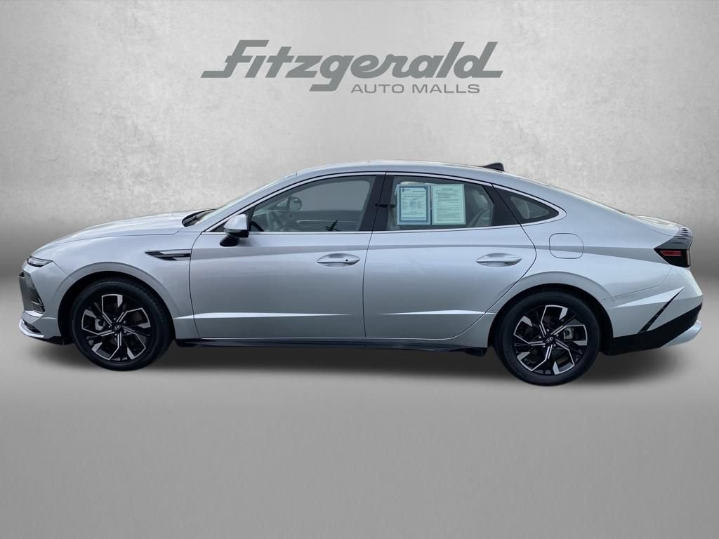 Used 2024 Hyundai Sonata SEL FWD image 4