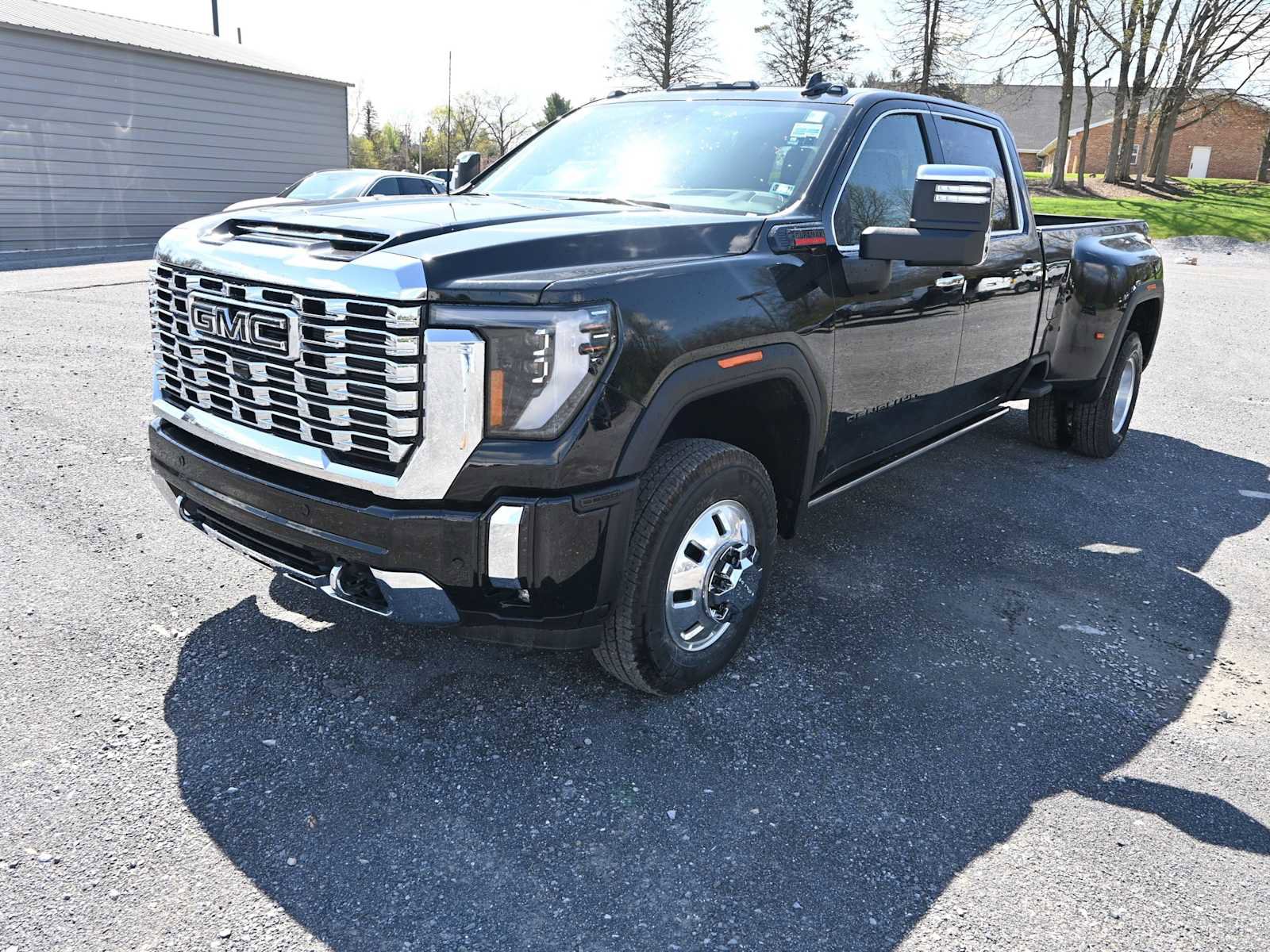 New 2026 GMC Sierra 3500 Denali w/ Denali Reserve Package AWD/4WD image 8