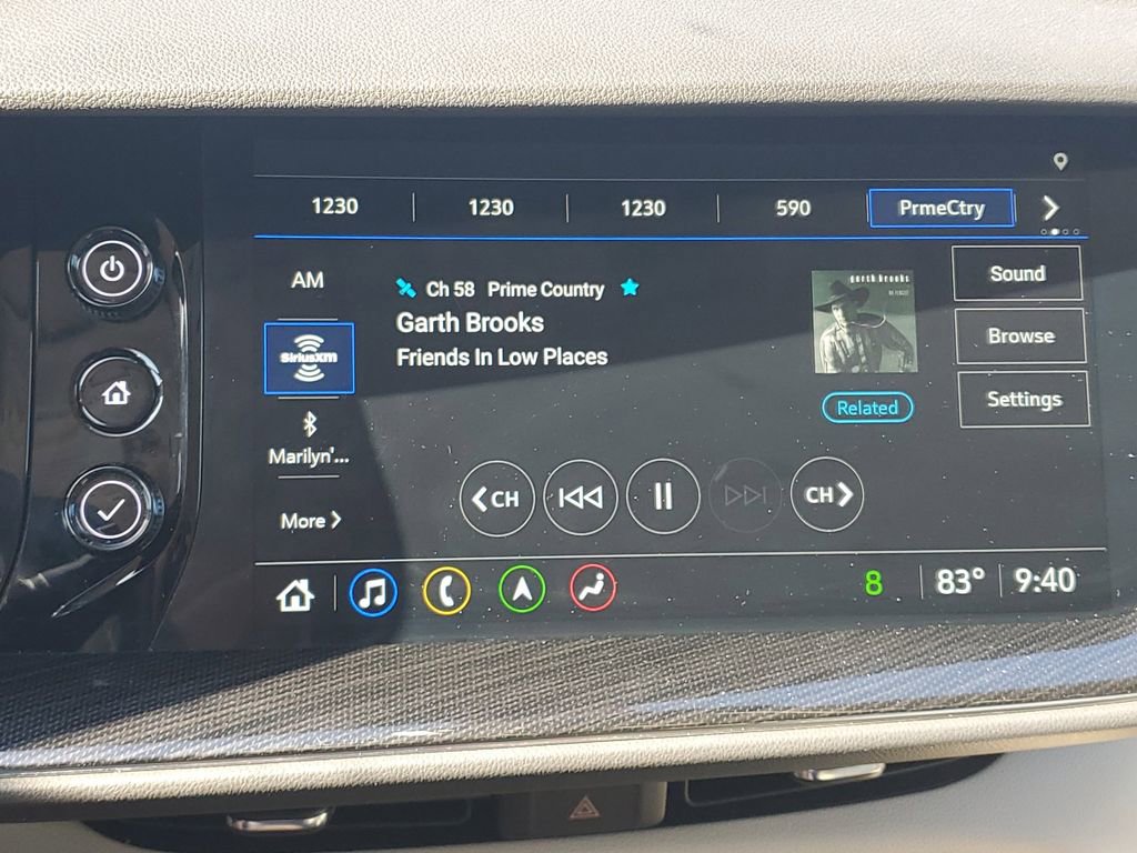 Used 2022 Buick Envision Essence w/ Technology Package I AWD/4WD image 26