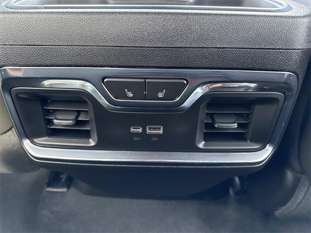 Used 2024 GMC Sierra 2500 Denali Ultimate image 16