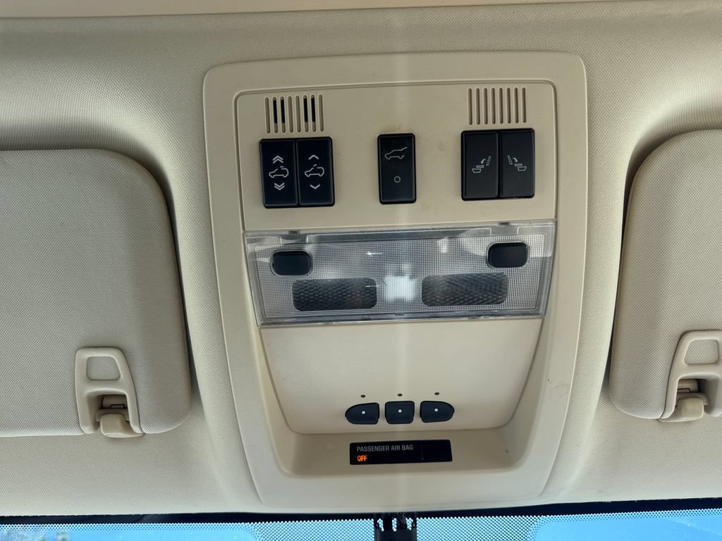Used 2007 Cadillac Escalade AWD w/ Information Package image 27