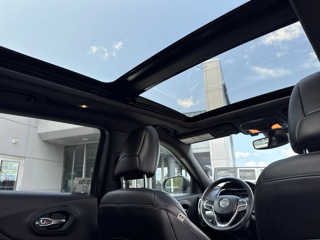 Used 2021 Jeep Cherokee Latitude Lux 80th Anniv w/ Quick Order Package 26U 80TH AWD/4WD image 50