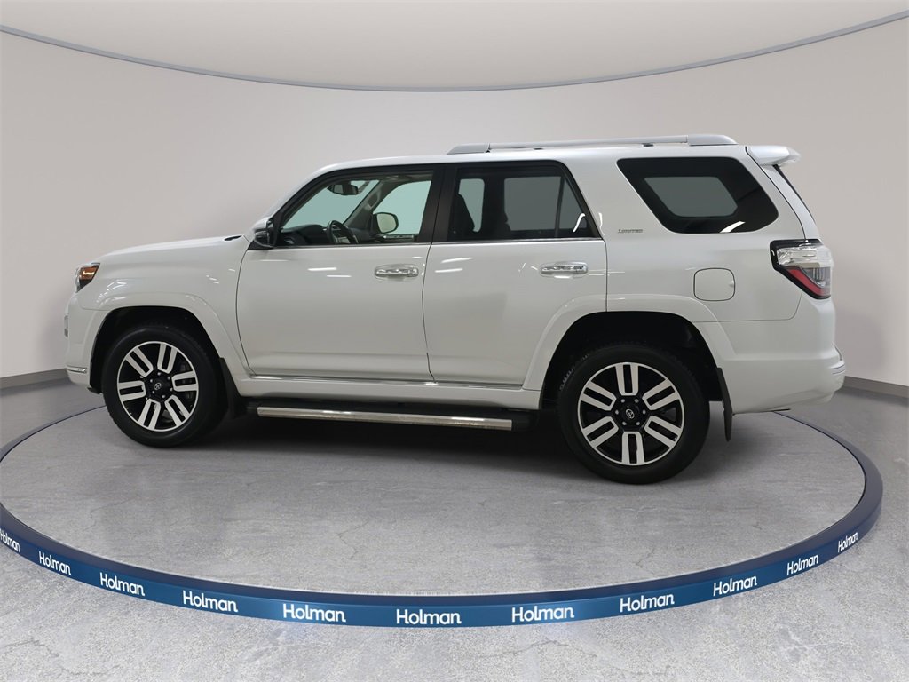 Used 2024 Toyota 4Runner Limited image 9