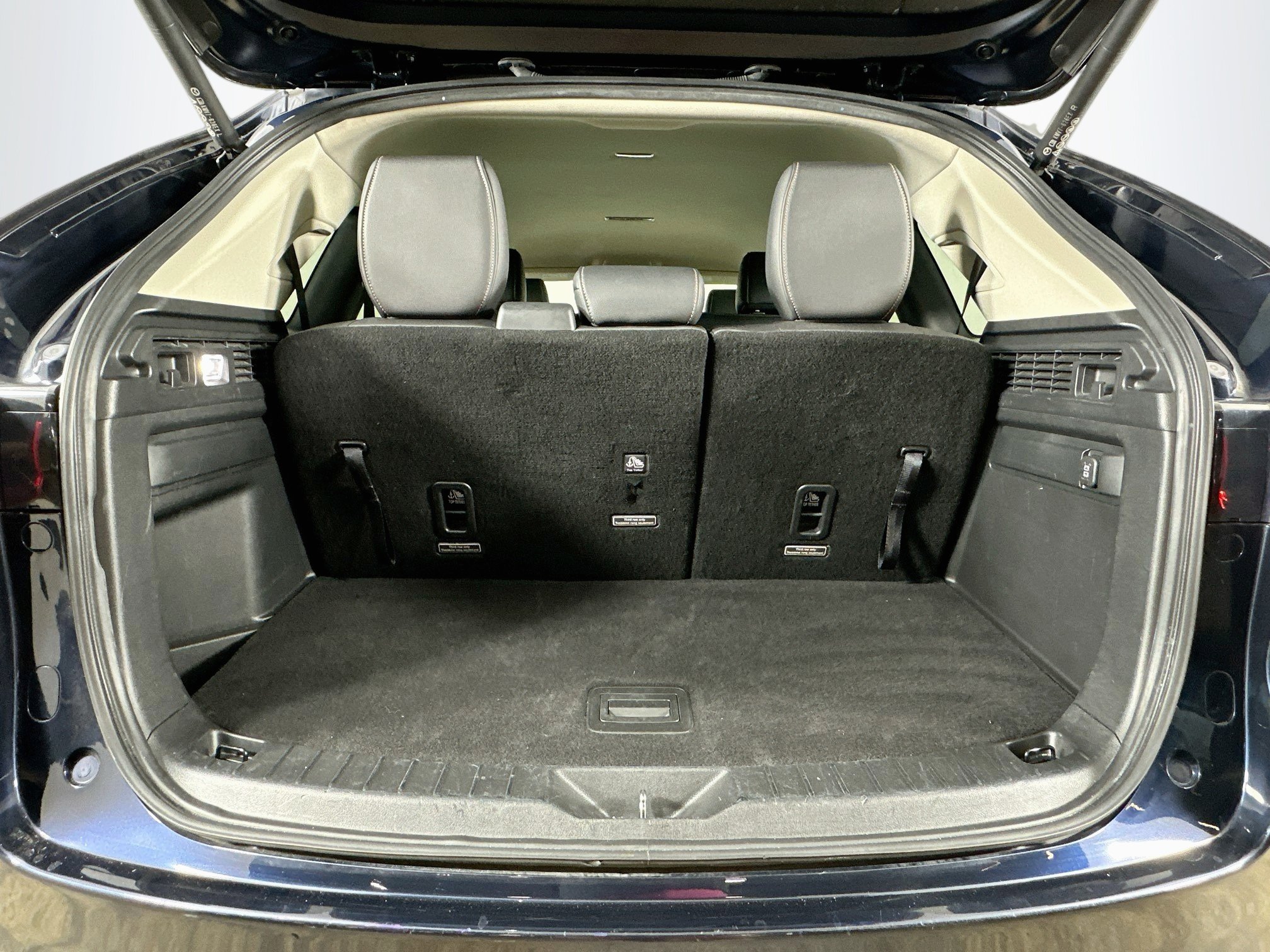 Used 2025 MAZDA CX-90 3.3 Turbo w/ Select Package AWD/4WD image 29