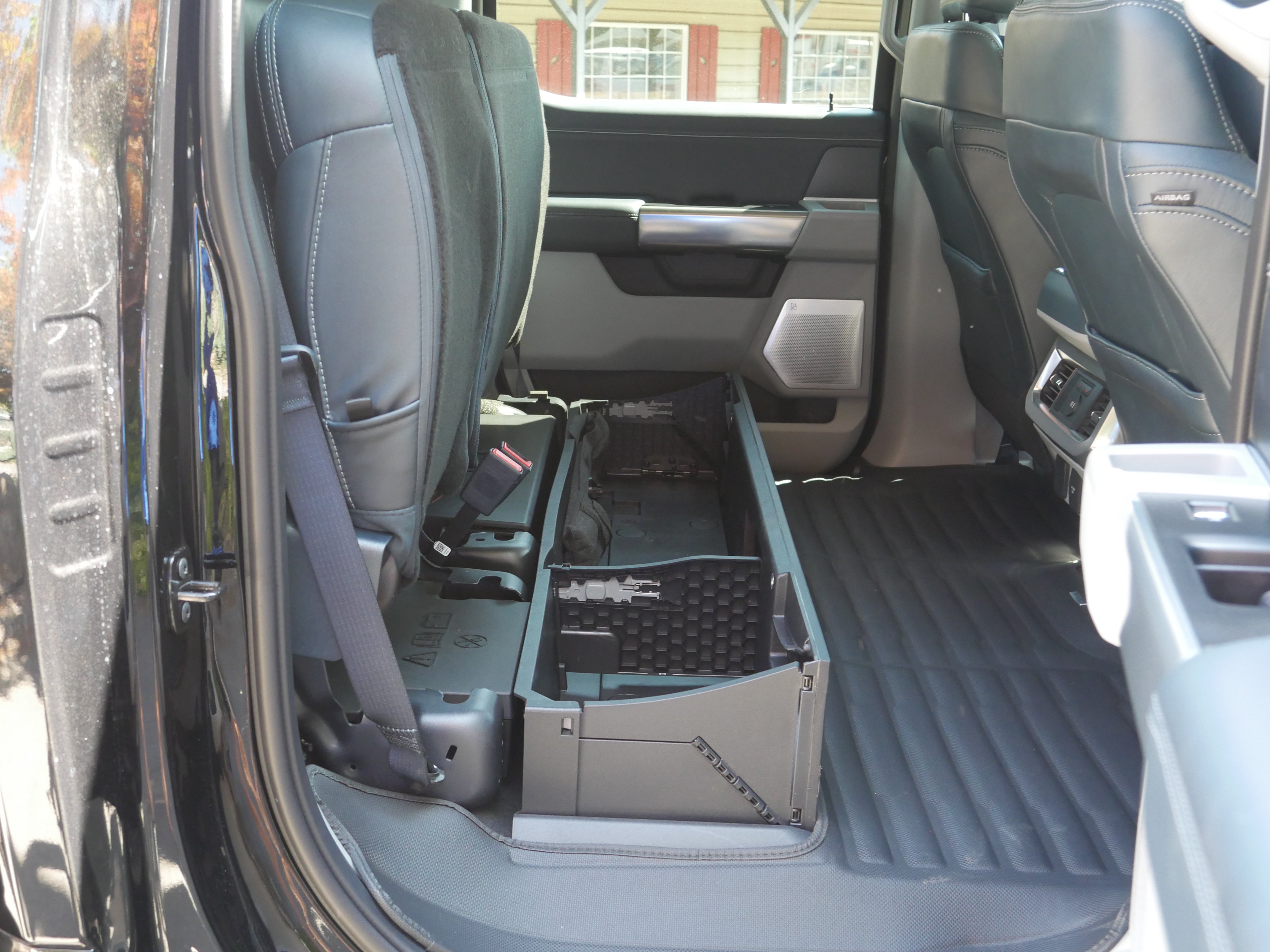 Certified 2024 Ford F350 Limited w/ FX4 Off-Road Package AWD/4WD image 35