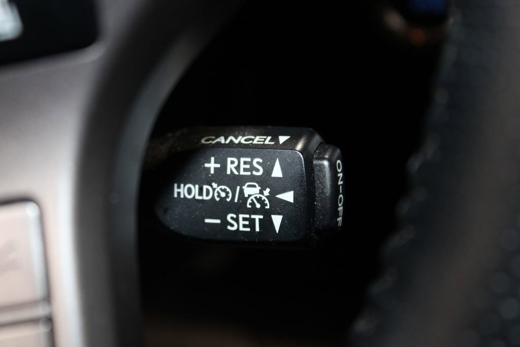 Used 2023 Toyota 4Runner SR5 Premium w/ Moonroof Package image 26