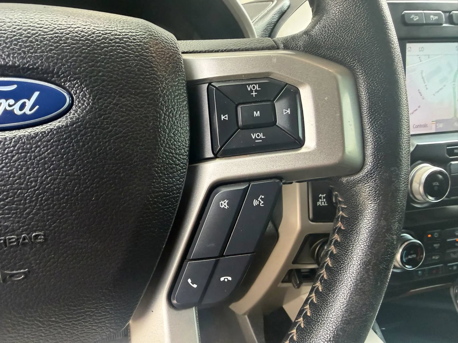 Used 2020 Ford F150 Lariat w/ Equipment Group 502A Luxury AWD/4WD image 26