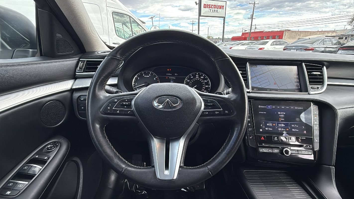 Used 2019 INFINITI QX50 Luxe w/ Navigation Package AWD/4WD image 20