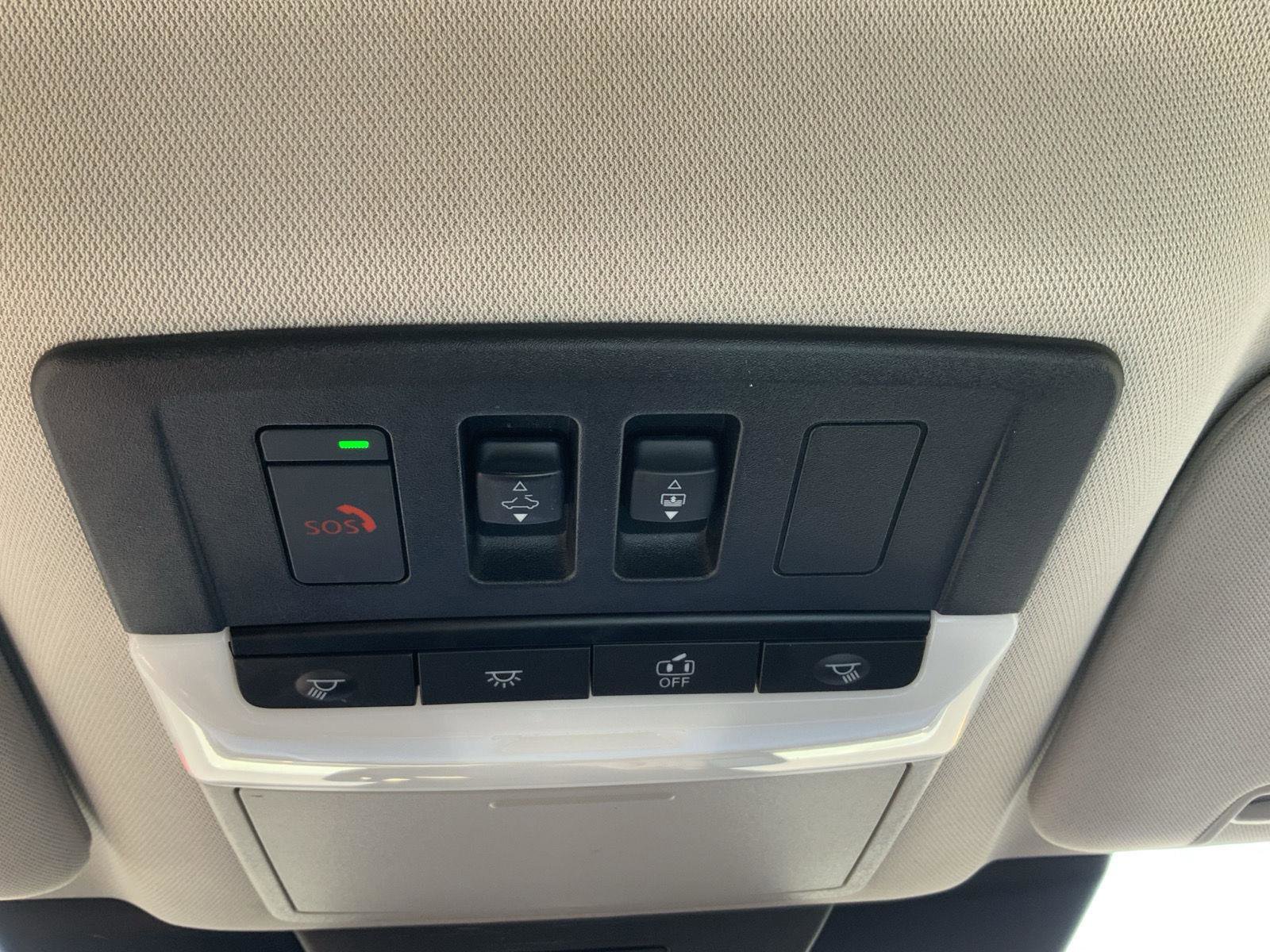 Used 2023 Nissan Pathfinder Platinum image 51